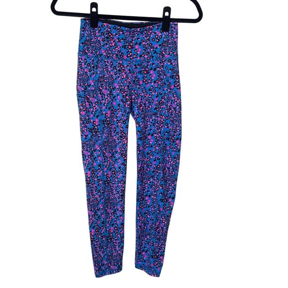 Lilly Pulitzer Luxletic Weekender Leggings Blue Flare Growl and Prowl Print XS - Picture 4 of 12